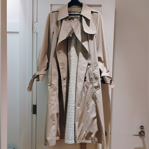 Vintage London Fog Women's Trench Coat With Removable Fleece Lining - Size 10R - Picture 3 of 13